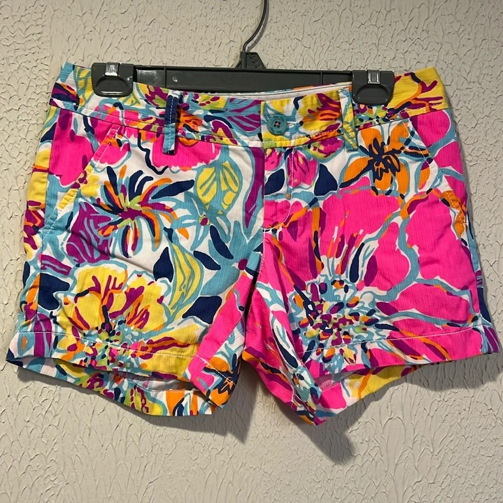 Lilly Pulitzer Besame Mucho The Callahan Short size 2 - Picture 4 of 12